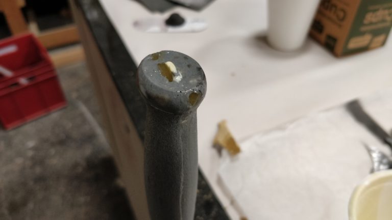 Filled half empty handle with more resin